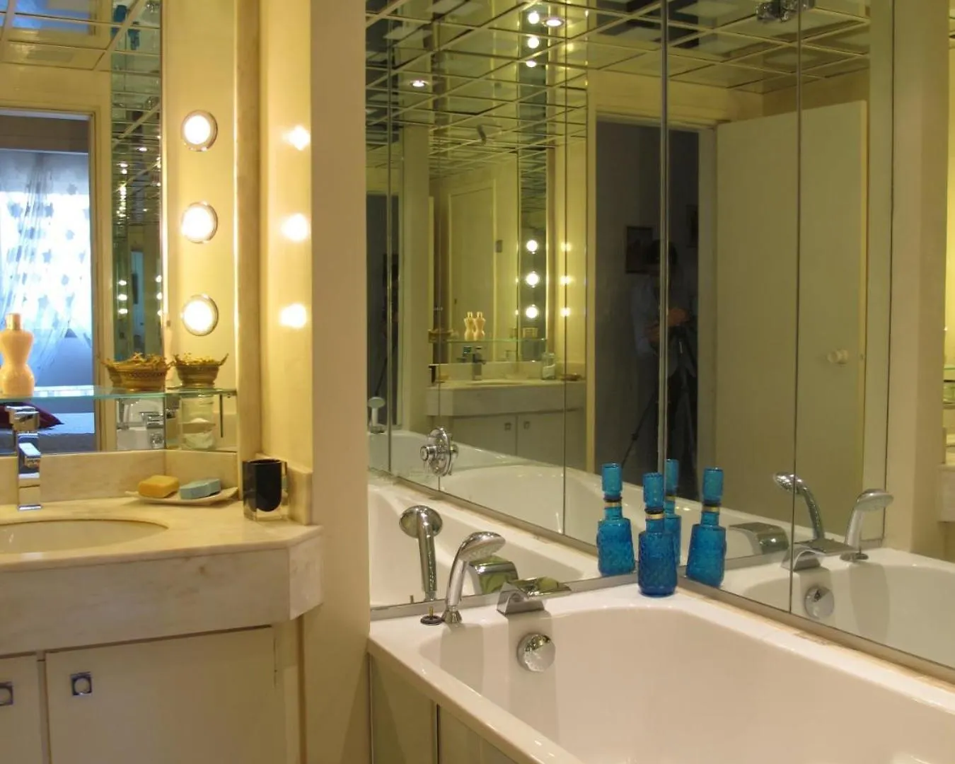 Rue De Courcelles - Paris 8 Apartment France