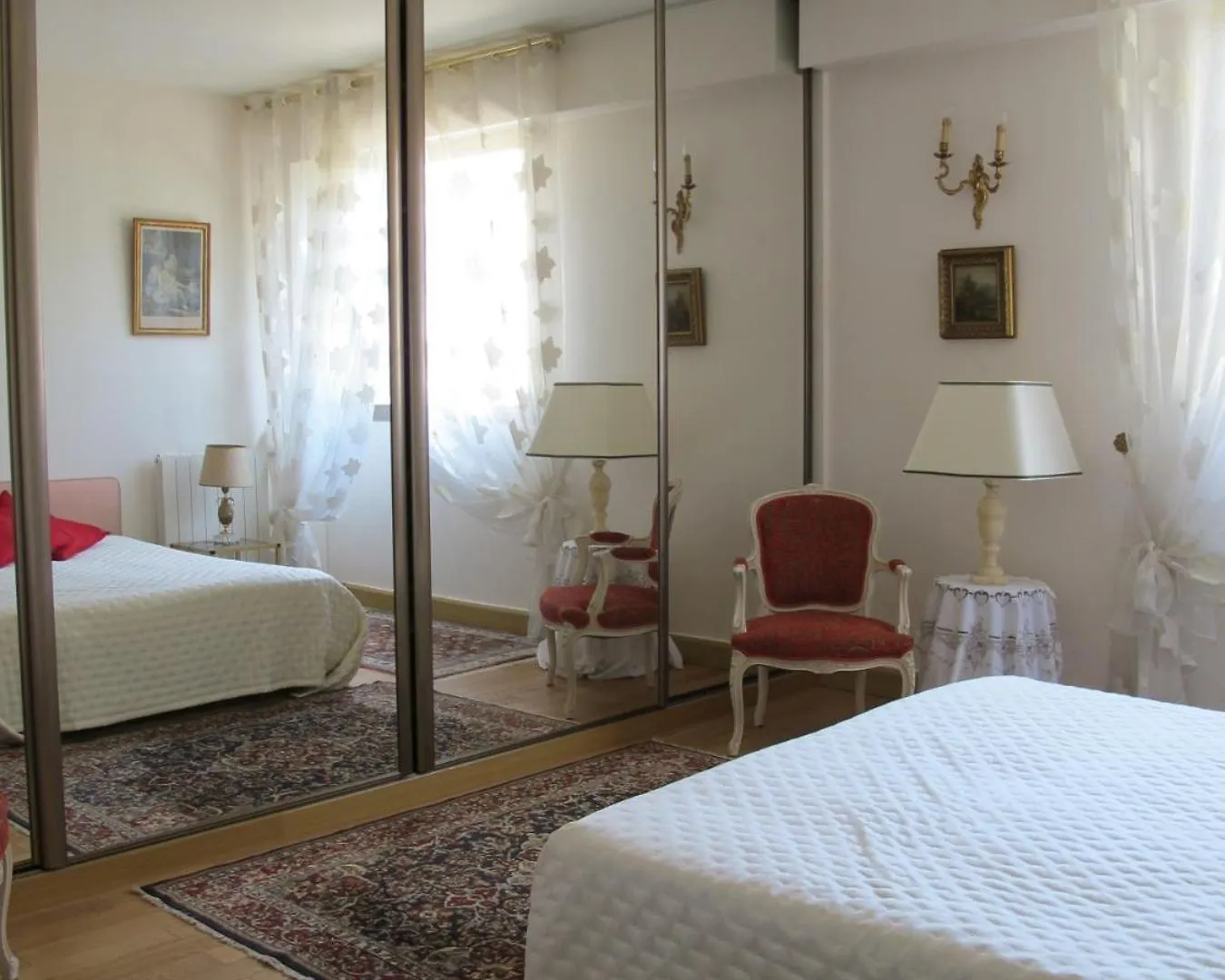 Rue De Courcelles - Paris 8 Apartment